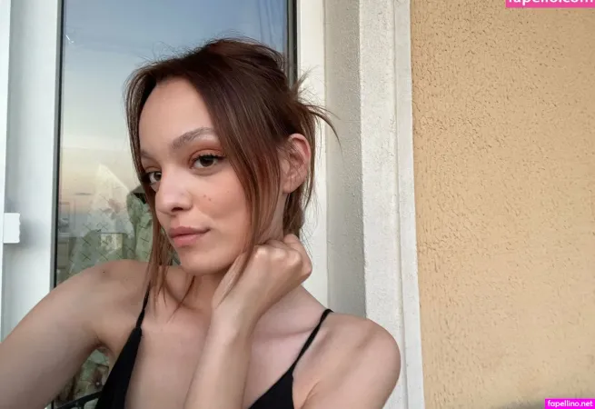 Lunarrayy OnlyFans Thumbnail #4Kh50XUBoQ