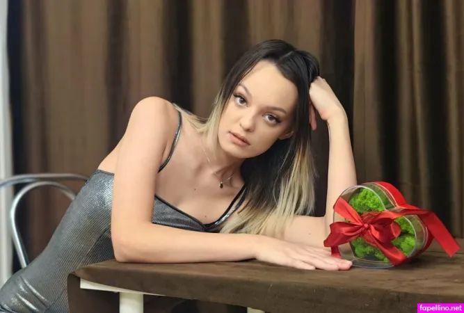 Lunarrayy OnlyFans Thumbnail #CWp345kRGA