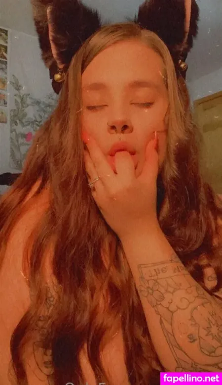 Lunasagetv OnlyFans Thumbnail #kQCJ6tjNqB