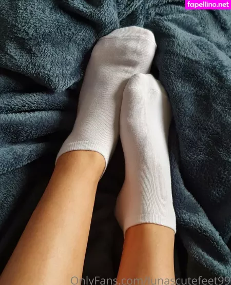 Lunascutefeet99 OnlyFans Thumbnail #DKNsXRYKdY