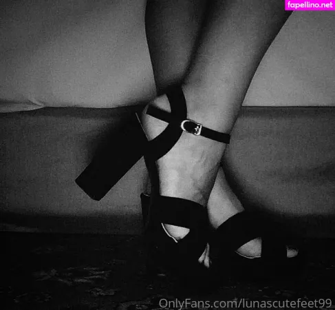 Lunascutefeet99 OnlyFans Thumbnail #O0zvKnpcQN