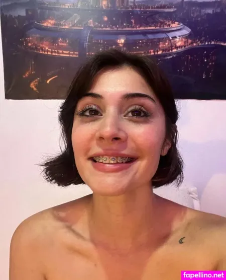 Lunashams OnlyFans Thumbnail #keCtzQv3VT