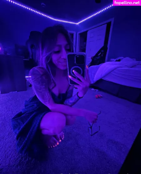 Lunaslays 1 OnlyFans Thumbnail #6BZ2QRYiBo