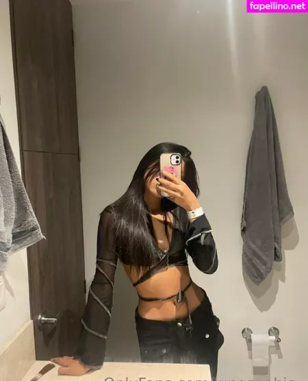 Lunasophia OnlyFans Thumbnail #NQnvaJnja7