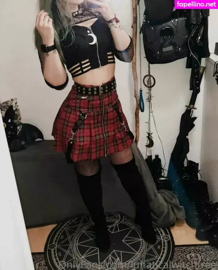 Lunaticalwitchfree OnlyFans Thumbnail #E0STbPTt8x