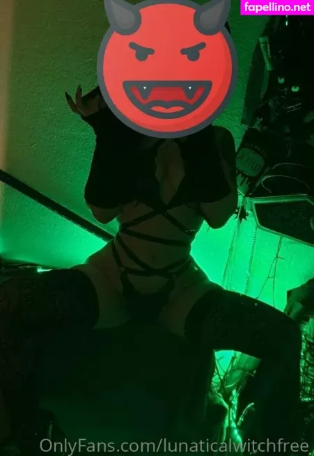 Lunaticalwitchfree OnlyFans Thumbnail #rPewVSMIRW