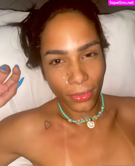Lunatransgirl OnlyFans Thumbnail #Cl2wyo8ddl