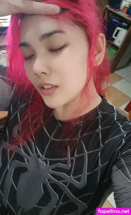 Lunatricxx OnlyFans Thumbnail #GlM2hgTWu7