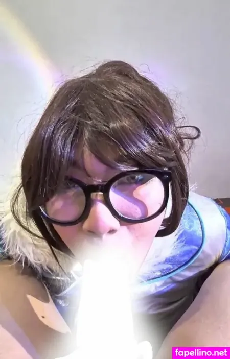 Lunatricxx OnlyFans Thumbnail #qYayTh0yTQ