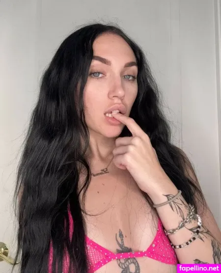 Lunaxxgrace OnlyFans Thumbnail #32PSiF3MF2