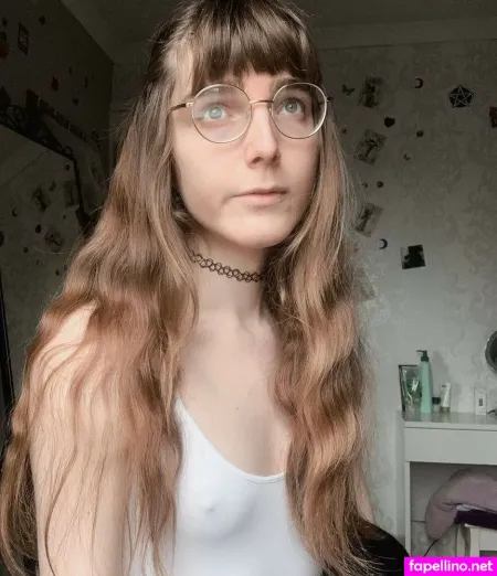 Luniasolstice OnlyFans Thumbnail #4VolvrSJVG