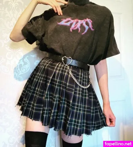 Luniasolstice OnlyFans Thumbnail #BxL9nNcpW6