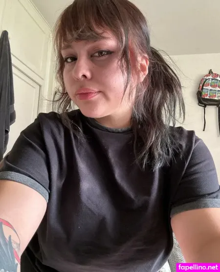 Lunitabee OnlyFans Thumbnail #CvCWScR3Ee