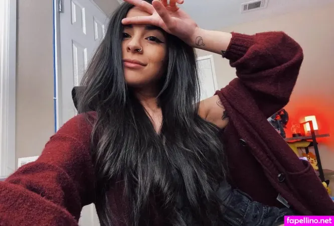 Lunity OnlyFans Thumbnail #Q6gEQ7PwrY