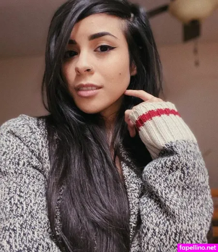 Lunity OnlyFans Thumbnail #xhlMxMW6Jy