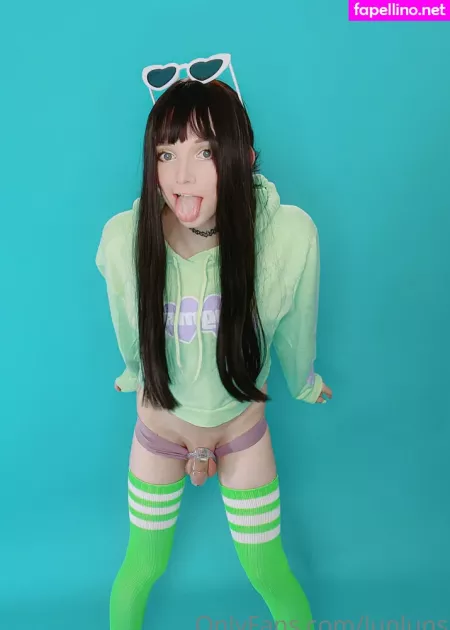 Lunluns OnlyFans Thumbnail #Yxec5fF9L4