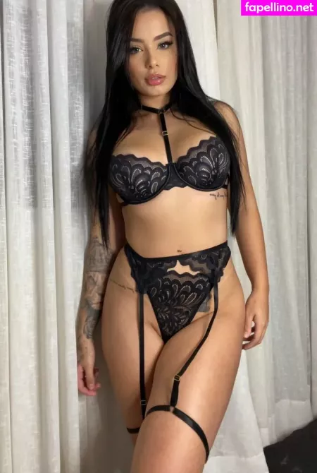 Lunna Sky OnlyFans Thumbnail #H4NdDmRp9X