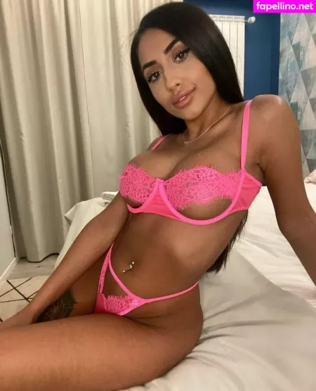 Lunnastarr OnlyFans Thumbnail #IhNfWxzbE2