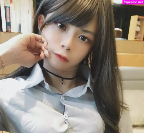 Luoluo OnlyFans Thumbnail #IfLl8W7Hd9