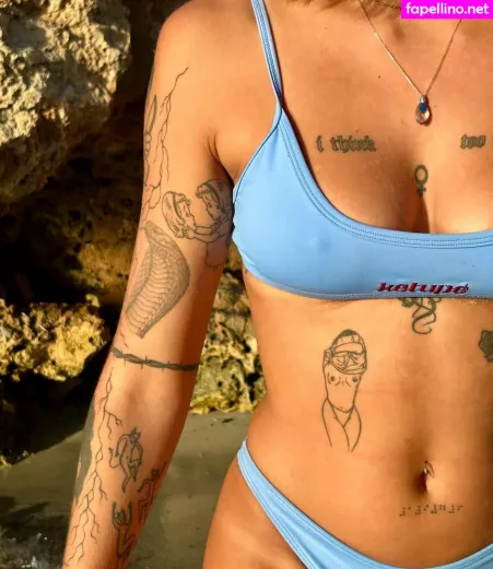 Lupe Cozzolino OnlyFans Thumbnail #2ReLfYoAwf