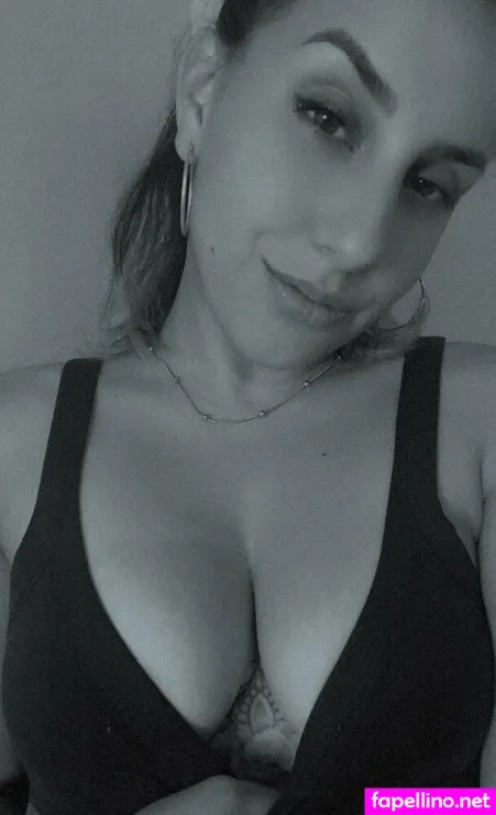 Lur Natasha OnlyFans Thumbnail #24OZxWfcof