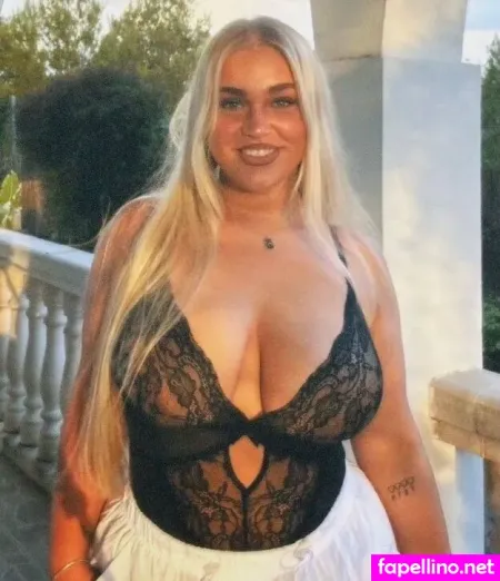 Lusandraa OnlyFans Thumbnail #A8hhd4tCpe