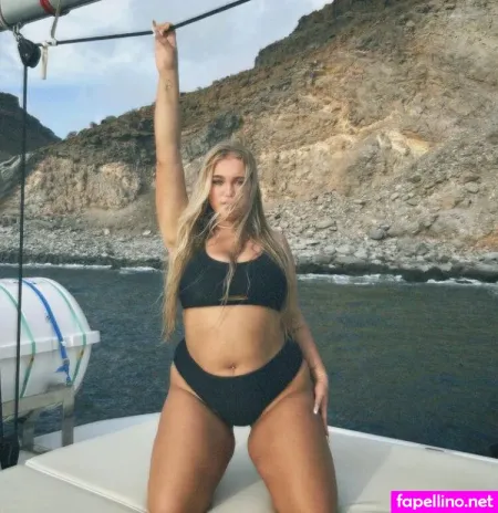 Lusandraa OnlyFans Thumbnail #OU1dz8fxs6