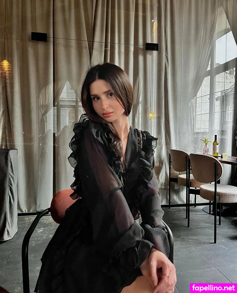 luscious_lilah, luscious_lilia Nude Leaked OnlyFans Photo #8ApY1Ybb4b