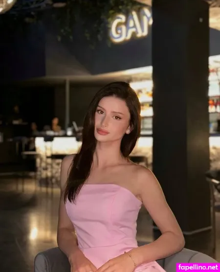 Luscious Lilia OnlyFans Thumbnail #ClFv0q3OdK