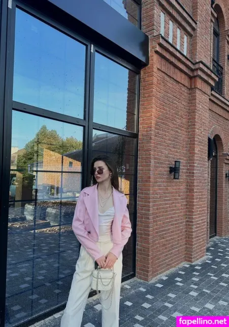 Luscious Lilia OnlyFans Thumbnail #uD9XxfKI4P