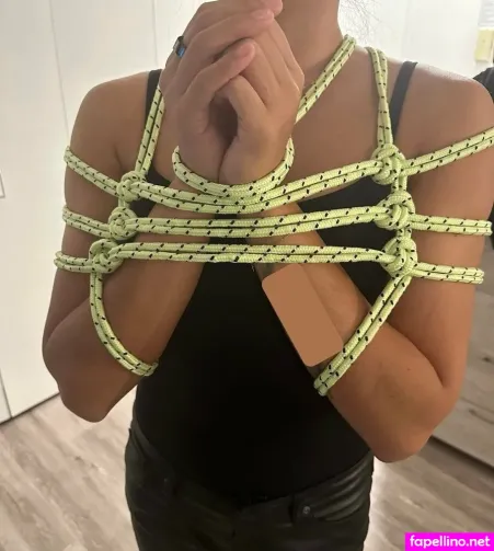 Lusciouslenaxx OnlyFans Thumbnail #lWIxIHJUm7