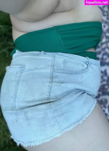 Lush Lauren OnlyFans Thumbnail #byFRDKNnCE