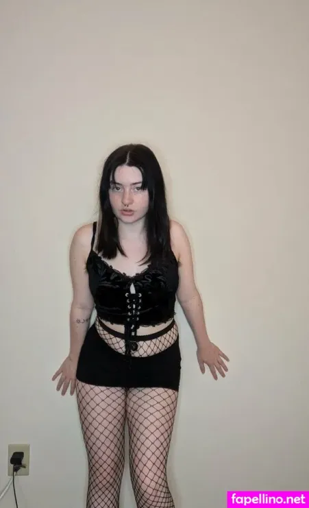 Lustful Lylith OnlyFans Thumbnail #N6keJZzCzQ