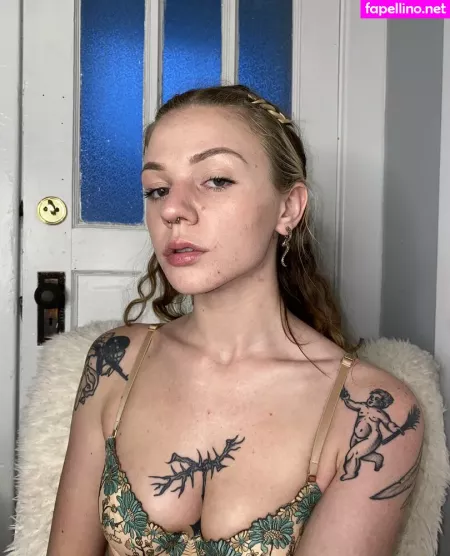 Lustfullillian OnlyFans Thumbnail #uNHsdIYQIb