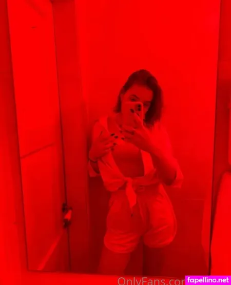 Lustgame Ellie OnlyFans Thumbnail #8G4qu97hfy