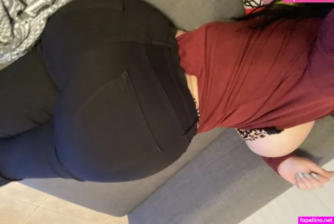 Lusty Crystal OnlyFans Thumbnail #ZXrjKEBjxl