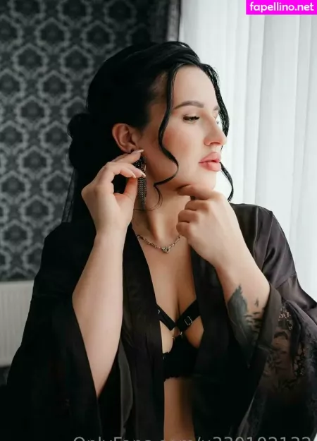 Lusty Queen OnlyFans Thumbnail #C9Xx8SZ4aR