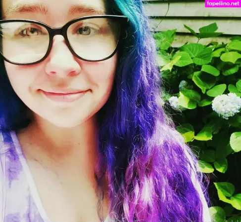 Lustyluna Ddd OnlyFans Thumbnail #4XonFwpBIp