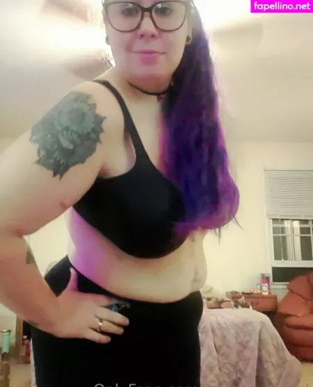 Lustyluna Ddd OnlyFans Thumbnail #8VO7pw4oGX