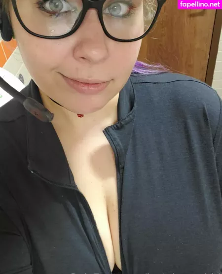 Lustyluna Ddd OnlyFans Thumbnail #HpO2h8S1iP