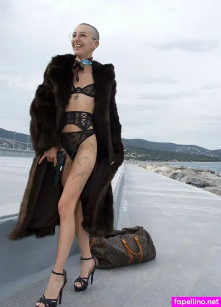 Lutinetavu OnlyFans Thumbnail #q4uOxbwLFE