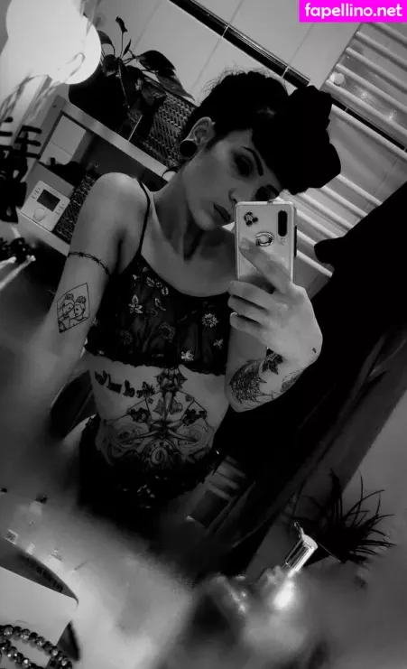 Luu Nighthawk OnlyFans Thumbnail #rEBe2AUO4J