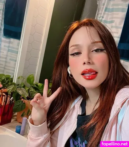 Luunakitten OnlyFans Thumbnail #9WzPYLFQZm