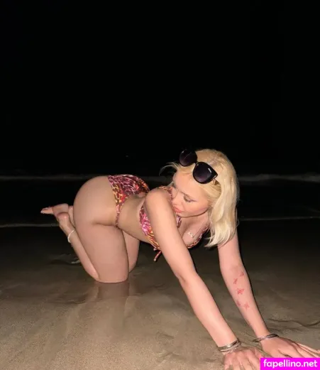 Luv Bee OnlyFans Thumbnail #uQkPPCKooF