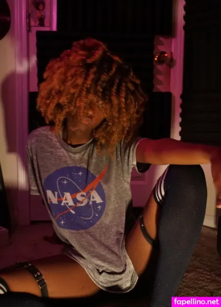 Luv Pascal OnlyFans Thumbnail #8jV3APyA6X