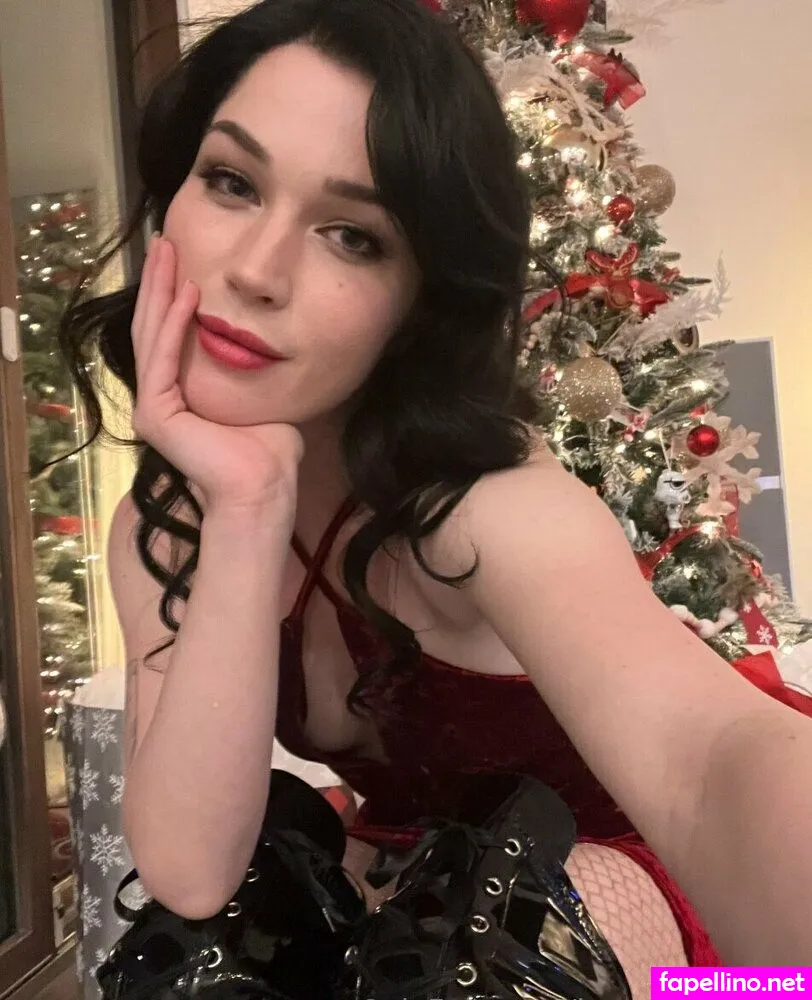 luvevelynclaire, officialevelynclairee Nude Leaked OnlyFans Photo #G7TGhVLAL9