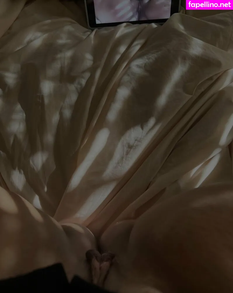 Kaylbabi, Kaylveigh, kissingurballs, luvgelix Nude Leaked OnlyFans Photo #Wev1H2T8eD