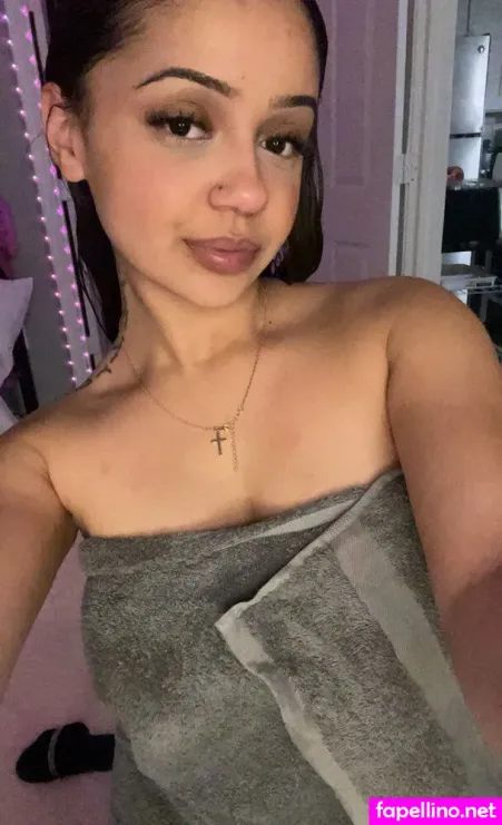 Luvkait OnlyFans Thumbnail #7wE6NrxBbu