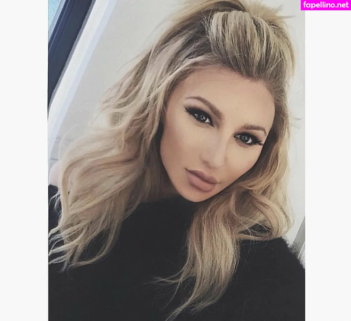 lillmisswanderlust, luvluvuxuluvluv Nude Leaked OnlyFans Photo #JyVWeCyD85