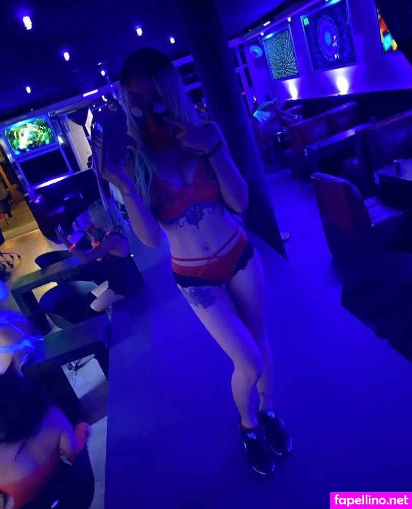 lily2silly.xoxo, luvusweetpeaa Nude Leaked OnlyFans Photo #FS0mYPSzR7